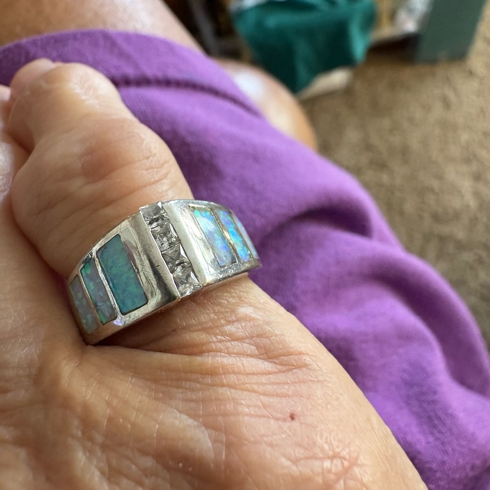 Sterling Ring w Opal inlay & CZ’s - Picture 6 of 7